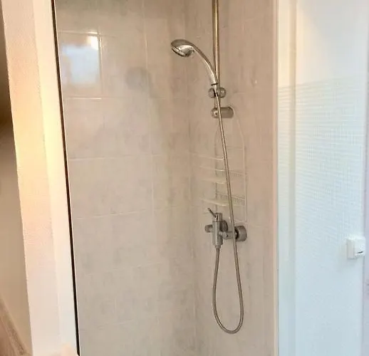 公寓 Confort, En Face Du Campus 1 Et Du Tramway 凯恩