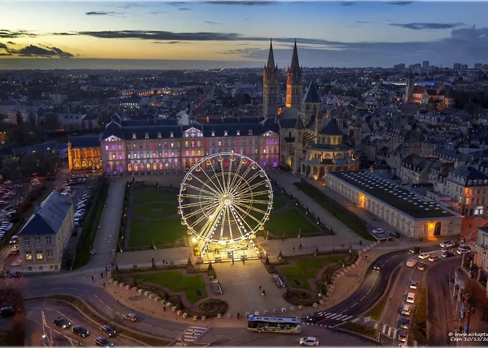 Confort, En Face Du Campus 1 Et Du Tramway * 凯恩